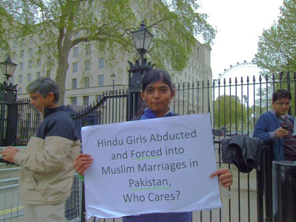 Pakistani Hindu Girls kidnap and Forced Marriages‏