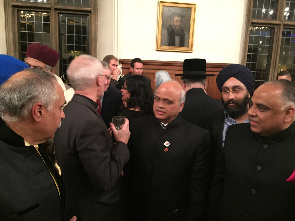 art-500-Umesh Sharma with the Archbishop Justin Welby